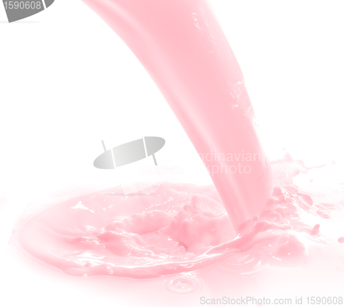 Image of strawberry milk splash