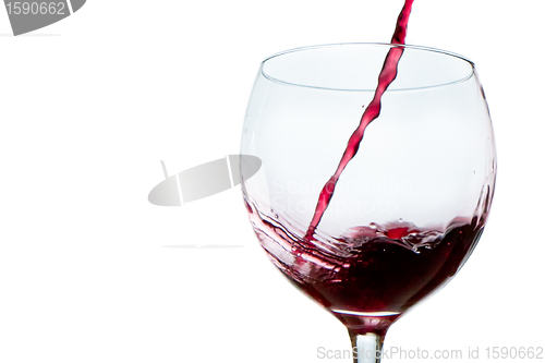 Image of pouring red wine 