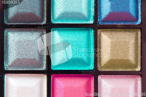 Image of colorful eyeshadows
