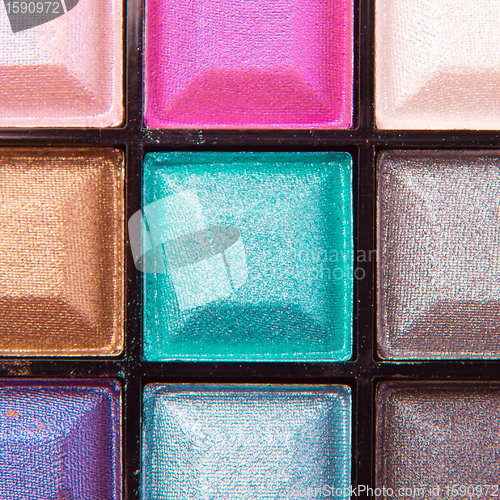 Image of colorful eyeshadows