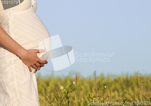 Image of pregnant woman