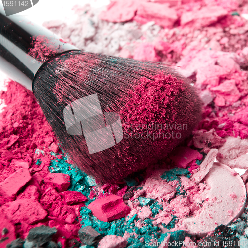 Image of set of crushed eyeshadows