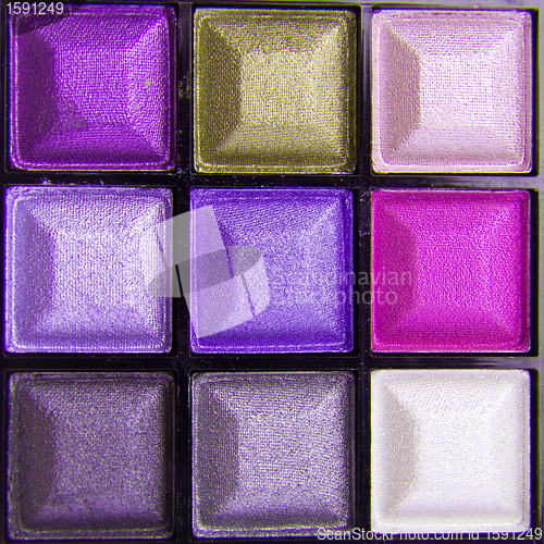 Image of colorful eyeshadows