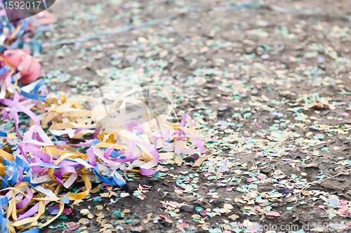 Image of Confetti and streamers