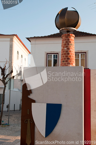 Image of Republic sculpture in Ourem