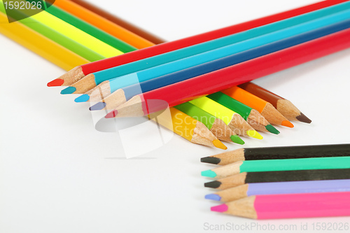 Image of arranged wooden color pens