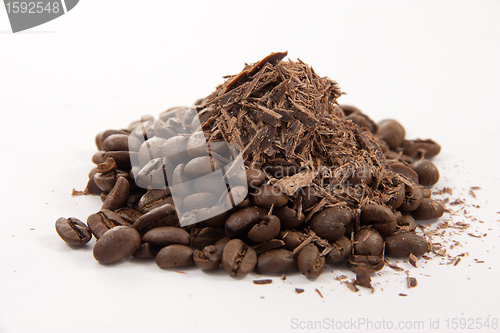Image of Coffee beans with chocolate dust