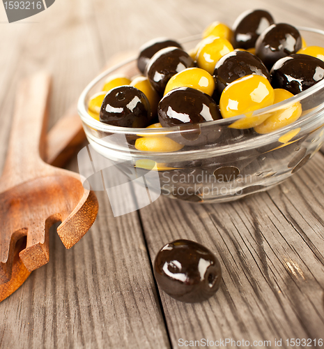 Image of Olives on a wooden table