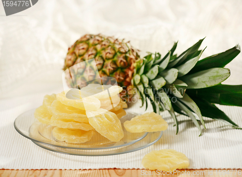 Image of dried pineapple