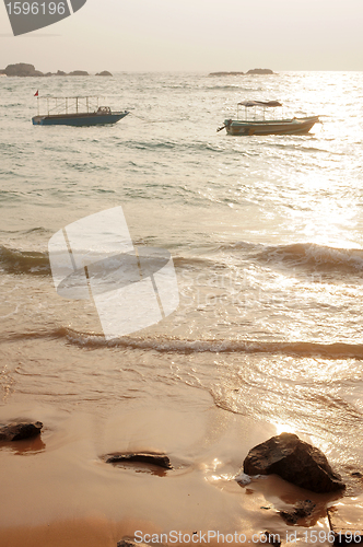 Image of Boat at seashore