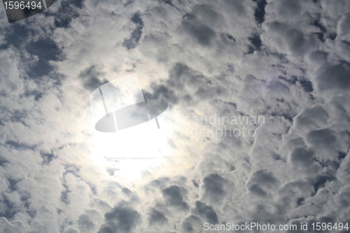 Image of many clouds in the sky
