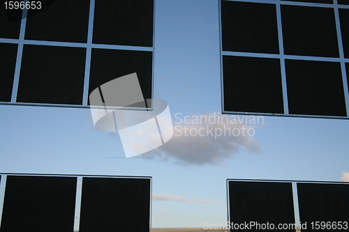 Image of sky and wall