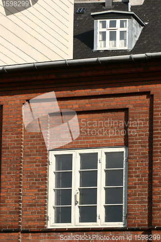 Image of house brick wall