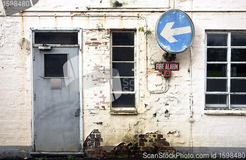 Image of old house brick wall