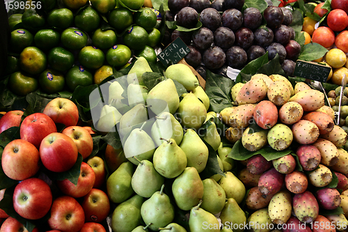 Image of fruit and vegetables