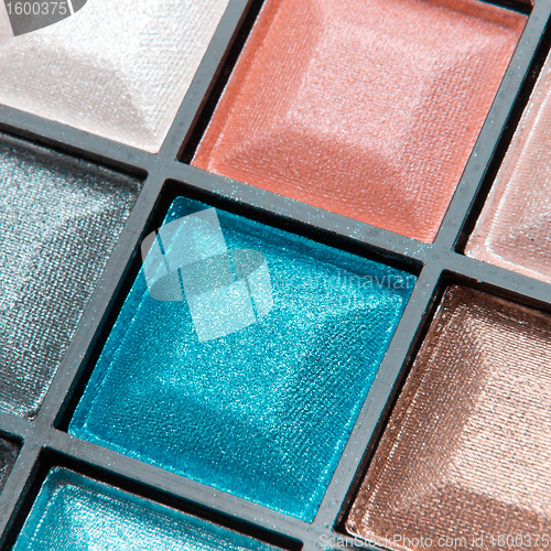 Image of compact eyeshadows