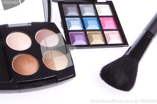 Image of compact eyeshadows