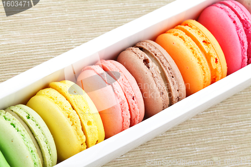 Image of macaron in paper box