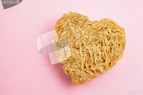 Image of heart sharp noodle