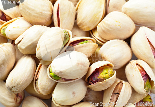 Image of shelled pistachio