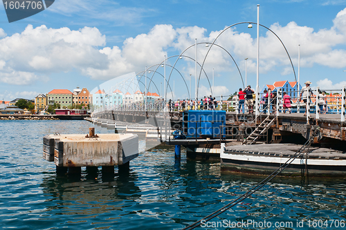 Image of Queen Emma Bridge