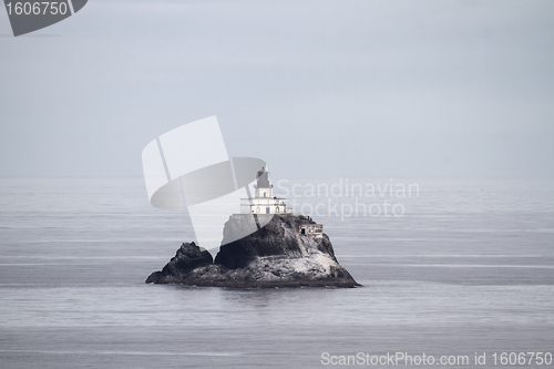 Image of Tillamook Rock Lighthouse at Oregon Coast