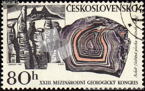 Image of Mountains and minerals on post stamp