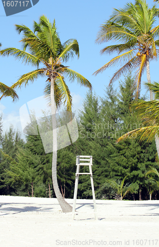 Image of lifeguard chair 