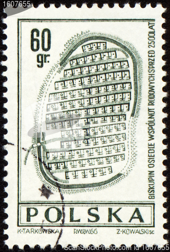 Image of Doevnee Biskupin settlement on post stamp