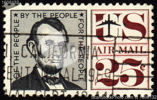 Image of USA president Abraham Lincoln on postage stamp