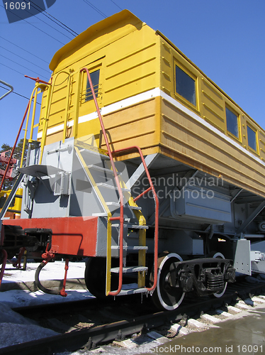 Image of Yellow train car