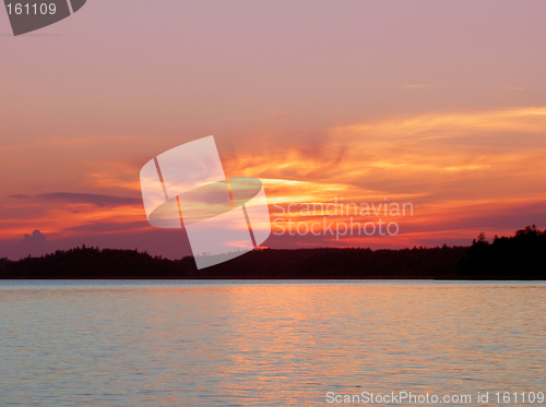 Image of sunset lake