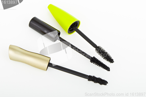 Image of mascara brushes