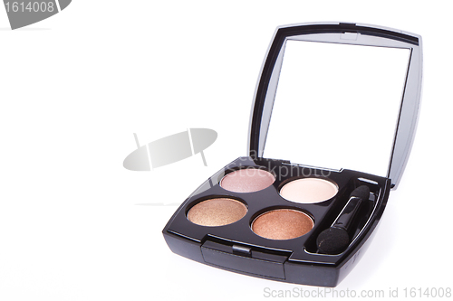 Image of compact eyeshadows