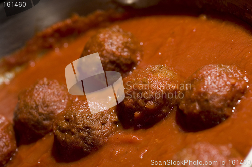 Image of meatballs tomato sauce