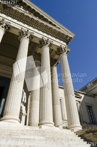 Image of part of courthouse