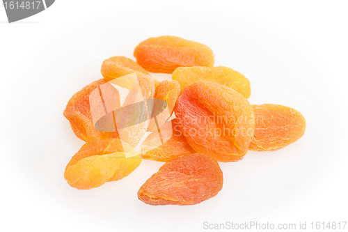 Image of group of dried apricots