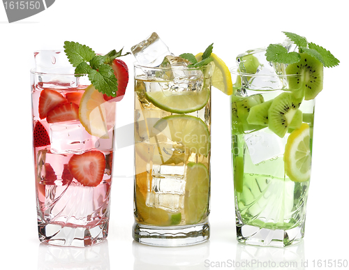 Image of cold Drinks With Fruits
