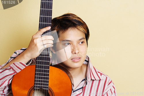 Image of Guitar player