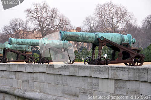 Image of guns of Invalides