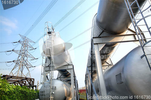 Image of gas container and power tower