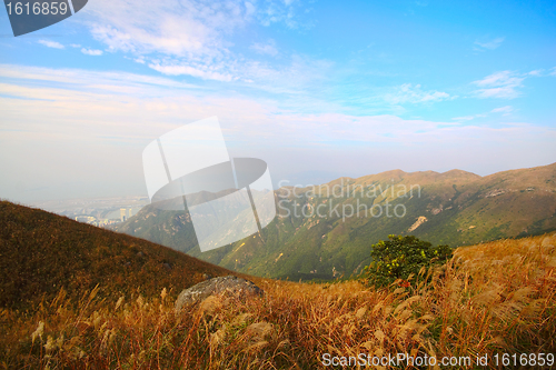 Image of mountain and blue sky