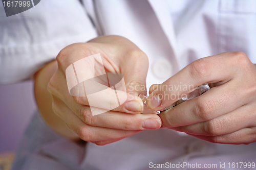 Image of Doctor & drugs.