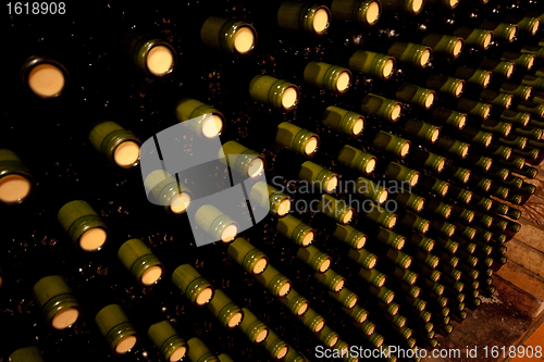 Image of wine bottles