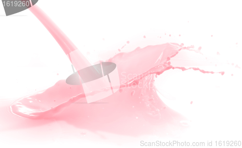 Image of strawberry milk splash