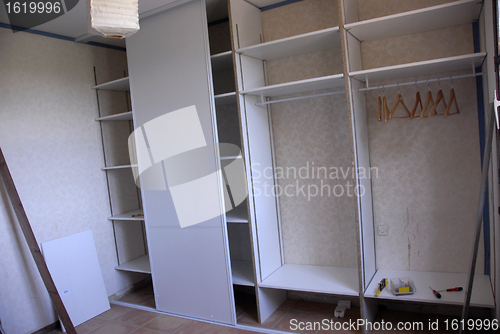 Image of wardrobe in construction