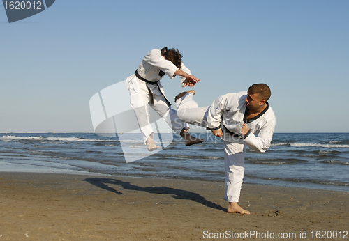 Image of taekwondo, kickboxing