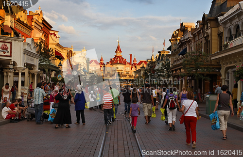 Image of Evening in Disneyland, Paris