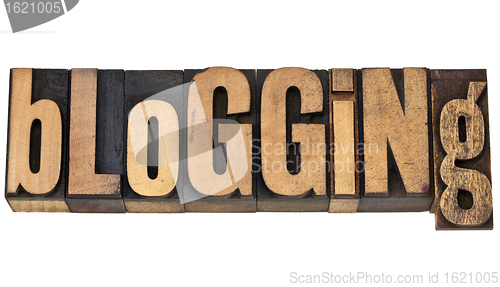 Image of blogging word