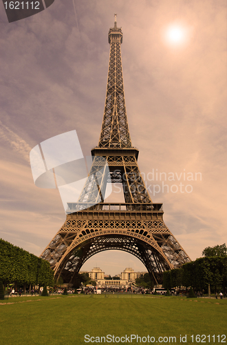 Image of eiffel tower